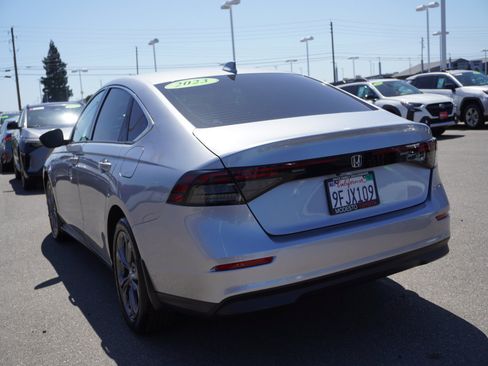Used 2023 Honda Accord EX image 8