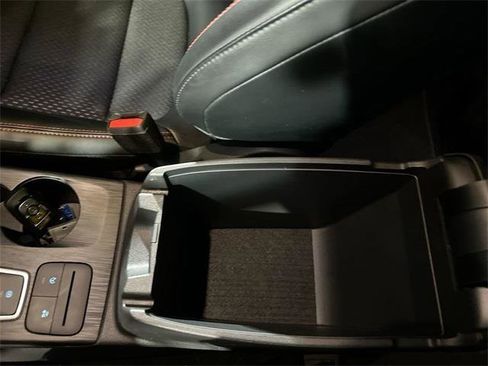 Used 2025 Ford Escape ST-Line image 28