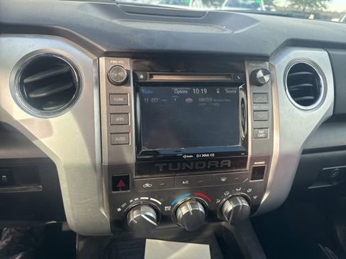 Used 2016 Toyota Tundra SR5 image 11