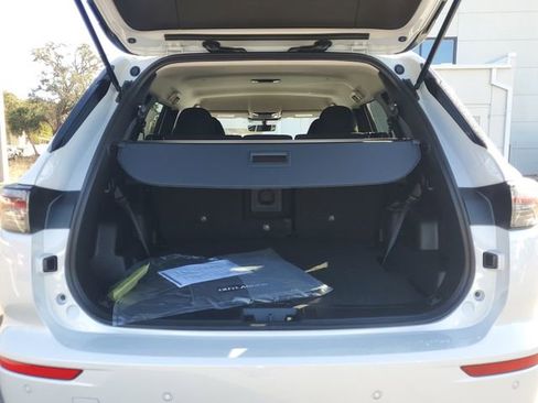 New 2026 Mitsubishi Outlander ES image 8