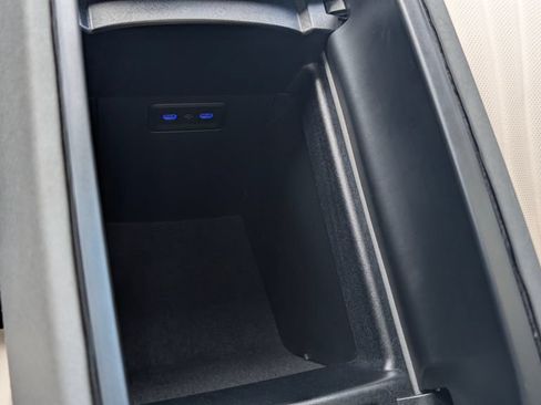 Used 2023 Mercedes-Benz EQS 450+ 4MATIC Sedan image 18