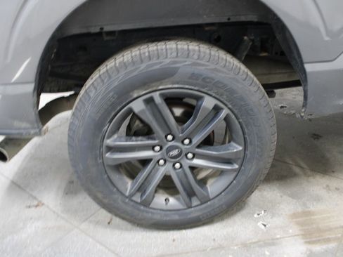 Used 2021 Ford F150 Lariat image 37