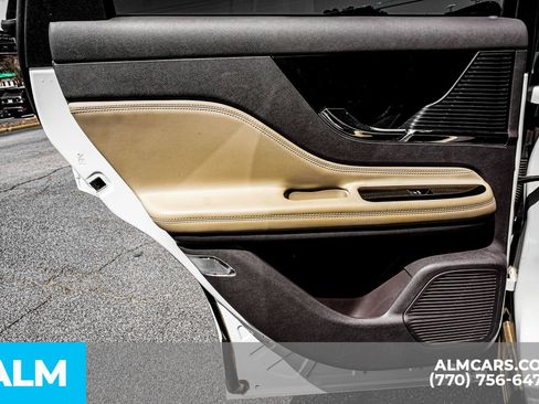 Used 2021 Lincoln Corsair FWD w/ Premium Package image 54