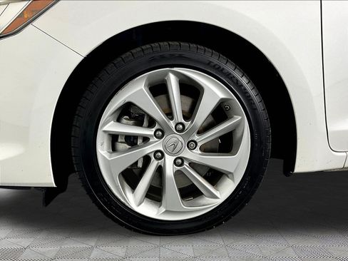 Certified 2017 Acura ILX FWD image 34