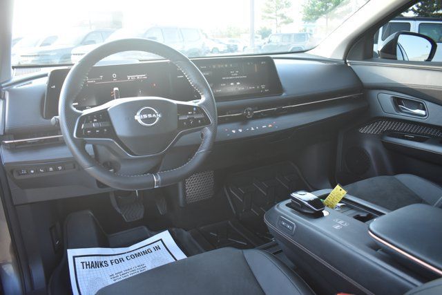 Used 2023 Nissan Ariya FWD image 19