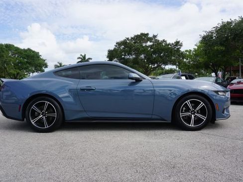 Certified 2025 Ford Mustang Coupe RWD image 20