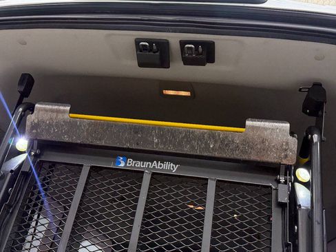 Used 2020 Ford Transit 350 XL RWD image 33