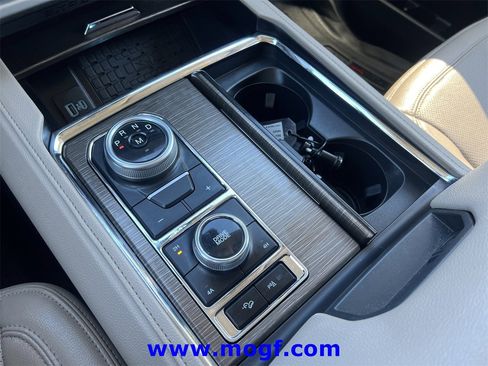 Certified 2024 Ford Expedition Max Limited image 11