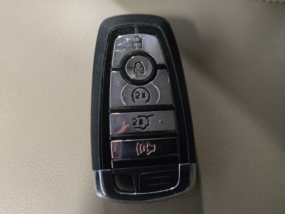 Used 2022 Lincoln Corsair AWD w/ Premium Package image 32