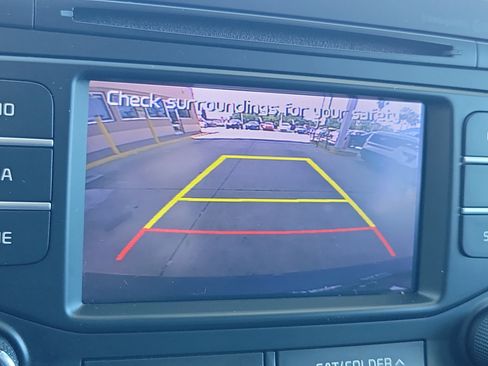 Used 2018 Kia Sportage LX FWD image 21