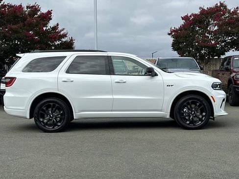 New 2026 Dodge Durango GT image 3