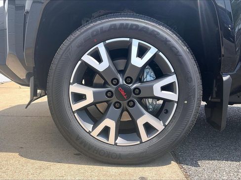 New 2026 Toyota 4Runner TRD Sport AWD/4WD image 15