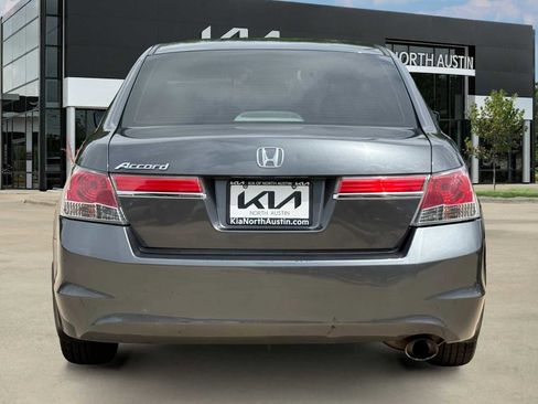Used 2011 Honda Accord LX-P image 6