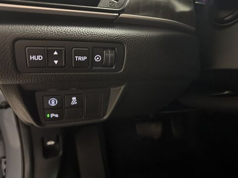 Used 2021 Honda Accord Touring image 23
