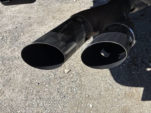 Used 2017 Ford F250 Lariat w/ Chrome Package image 11