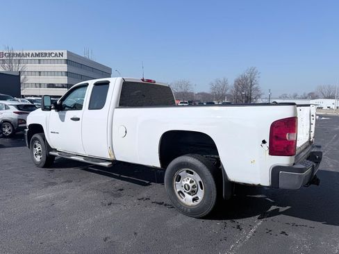 Used 2013 Chevrolet Silverado 2500 W/T image 3