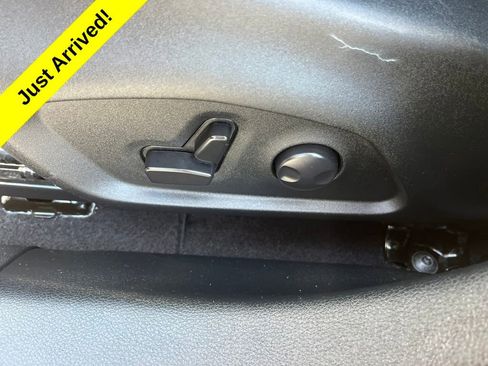 Used 2023 Jeep Compass Limited AWD/4WD image 19