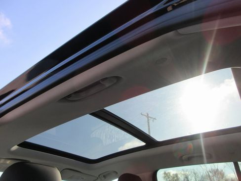 New 2025 Buick Envision Sport Touring image 14