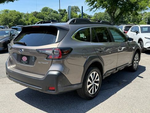 Certified 2024 Subaru Outback Premium AWD/4WD image 6