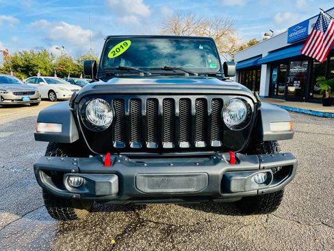 Used 2019 Jeep Wrangler Unlimited Sport image 3