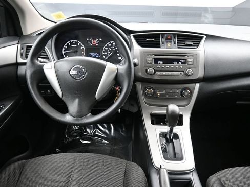 Used 2013 Nissan Sentra S FWD image 19