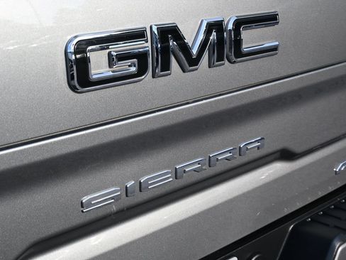 Used 2020 GMC Sierra 1500 AT4 w/ AT4 Premium Package AWD/4WD image 29