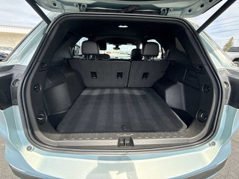Certified 2022 Chevrolet Equinox RS w/ Infotainment Package FWD image 20