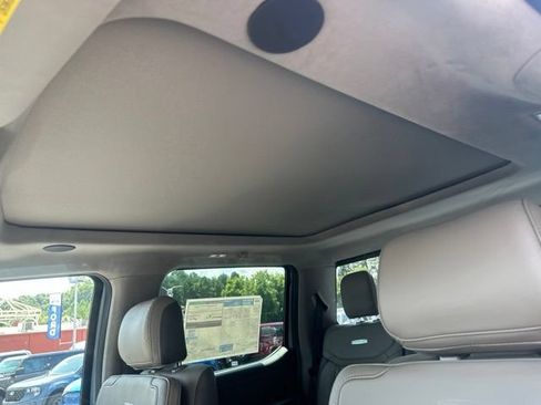 New 2026 Ford F250 Platinum w/ Platinum Plus Package AWD/4WD image 15
