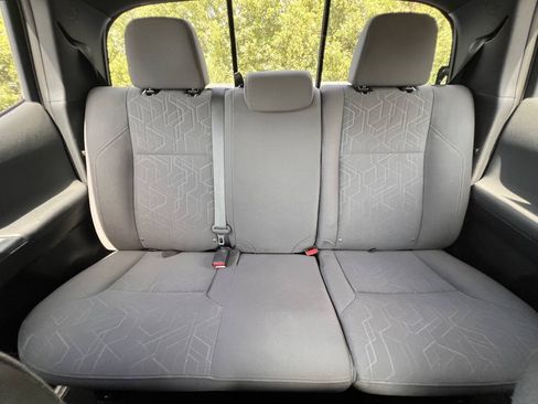 Used 2019 Toyota Tacoma TRD Sport RWD image 28