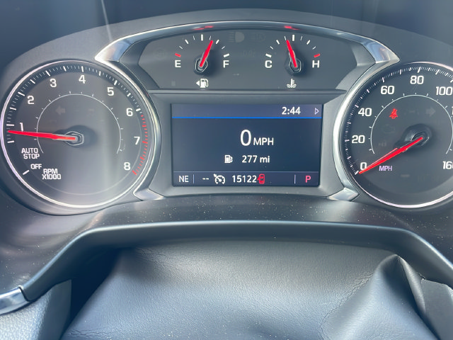 Used 2023 Chevrolet Blazer LT FWD image 17
