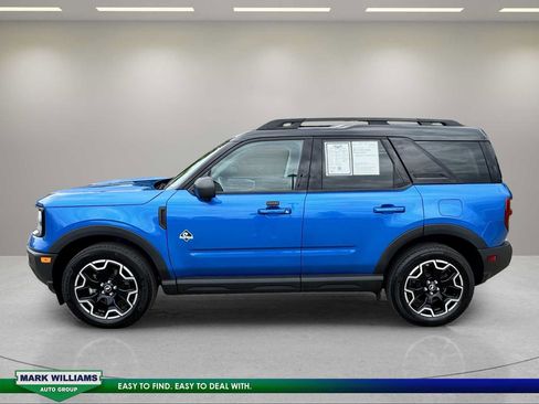 Used 2025 Ford Bronco Sport Outer Banks w/ Outer Banks Tech Package+ AWD/4WD image 5