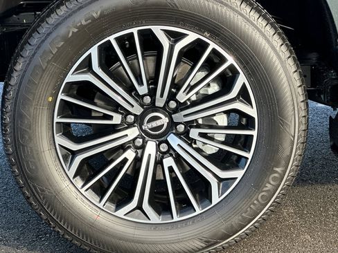 New 2026 Nissan Armada Platinum image 34