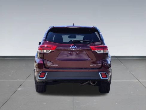 Used 2017 Toyota Highlander Limited AWD/4WD image 9