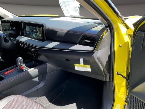 Certified 2025 Nissan Kicks SR w/ Interior Electronics Package FWD image 15