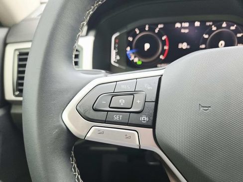 Used 2022 Volkswagen Atlas SE AWD/4WD image 18