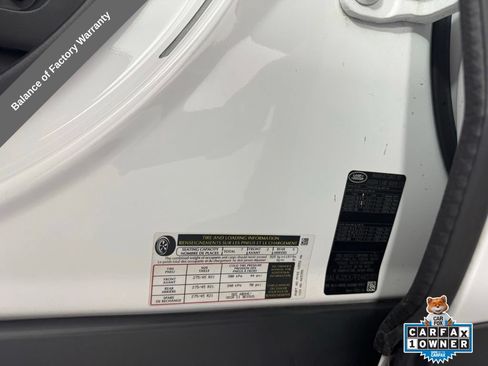 Used 2023 Land Rover Discovery S AWD/4WD image 37
