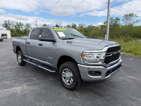 Used 2022 RAM 2500 Big Horn w/ Snow Chief Group AWD/4WD image 8