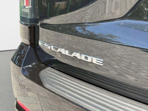 Used 2026 Cadillac Escalade Platinum Sport image 22