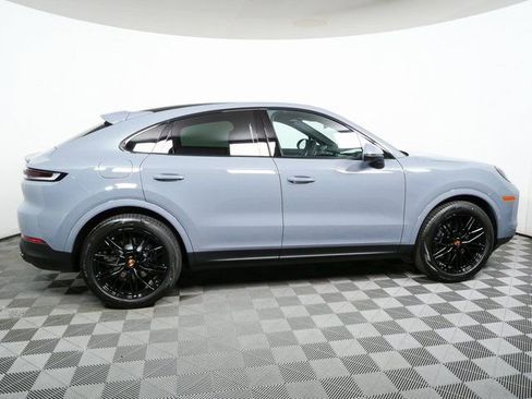 New 2026 Porsche Cayenne Coupe image 29