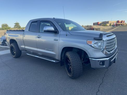 Used 2016 Toyota Tundra Limited w/ Limited Premium Package AWD/4WD image 38