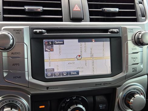 Used 2016 Toyota 4Runner SR5 AWD/4WD image 24