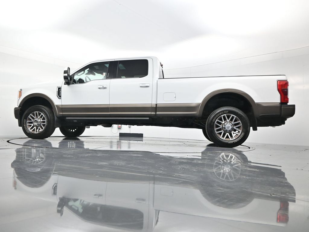 Used 2017 Ford F350 King Ranch w/ King Ranch Ultimate Package AWD/4WD image 50