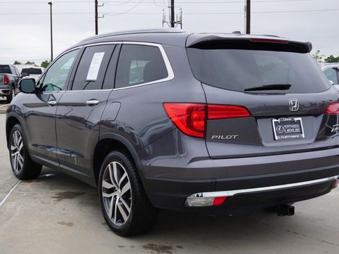 Used 2016 Honda Pilot Touring image 8
