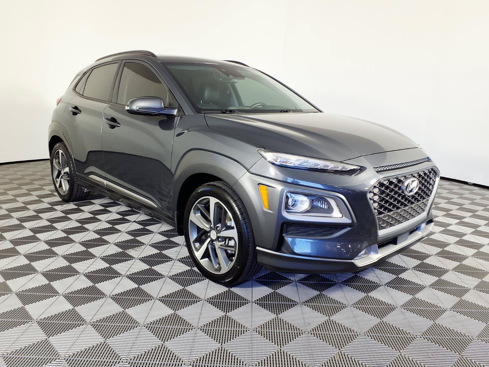 Certified 2021 Hyundai Kona Ultimate FWD image 3