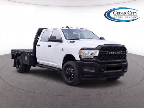 Used 2022 RAM 3500 Tradesman w/ Max Tow Package AWD/4WD image 2
