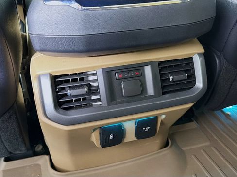 Used 2021 Ford F150 Lariat w/ Equipment Group 502A High RWD image 29