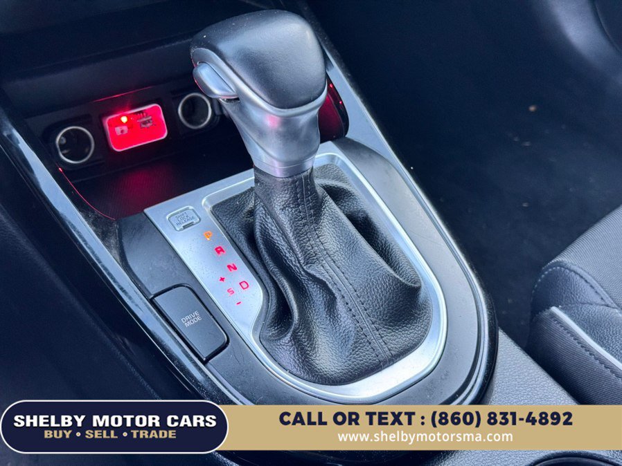 Used 2020 Kia Forte GT-Line FWD image 12
