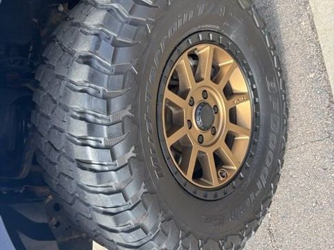 Used 2019 Ford F150 XLT w/ Equipment Group 301A Mid image 9