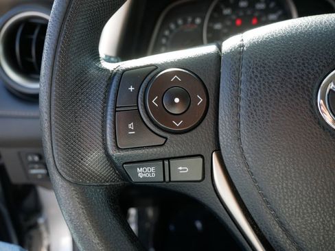 Used 2014 Toyota RAV4 XLE AWD/4WD image 26