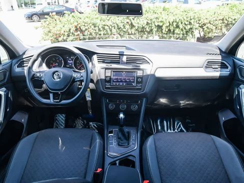 Used 2021 Volkswagen Tiguan S FWD image 14